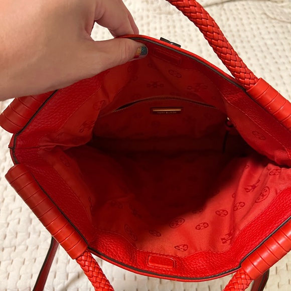 Tory Burch “Taylor” Convertible Foldover Bag - Picture 4 of 4